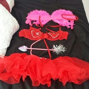 🎇bundled🎇 vs valentines day set