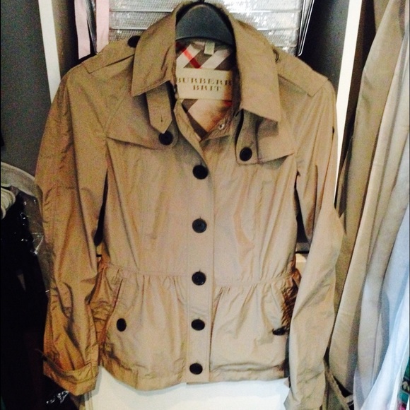 SOLD!!!!! LIKE NEW BURBERRY JACKET!
