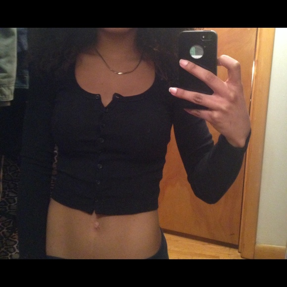 AA 2x1 long sleeve crop top - Picture 3 of 4