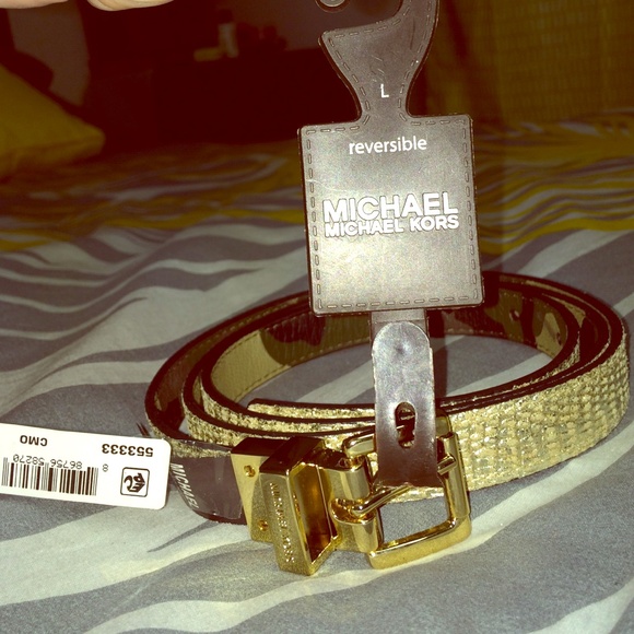 ❌ Sold❌ MK Belt- double side use- gold and Militar