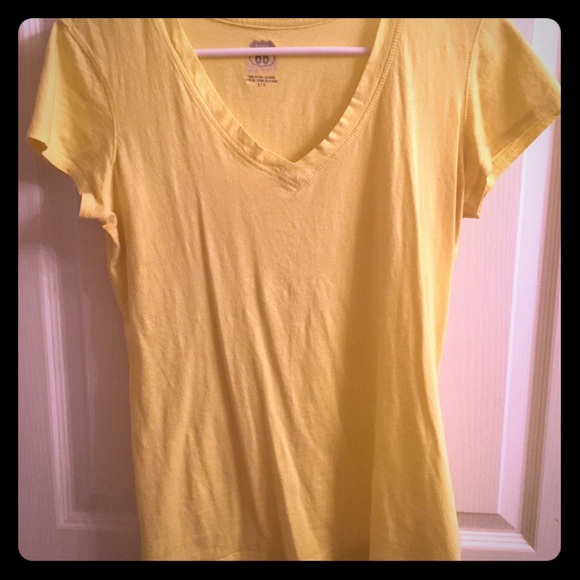 Yellow v neck shirt
