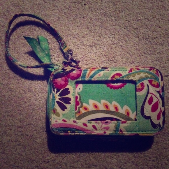 (SOLD on vinted) Vera Bradley wristlet/wallet