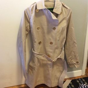 New C wonder classic trench coat w/ gold hardware