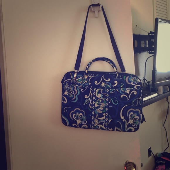 Vera Bradley Accessories - Vera Bradley laptop case