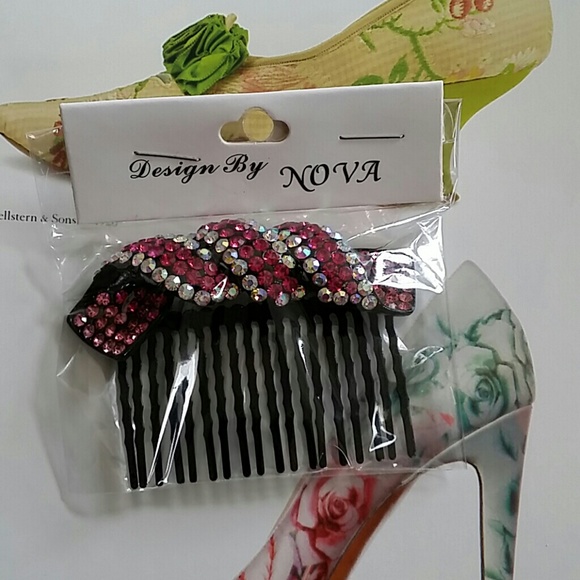 Nova Hair Piece New with tag
