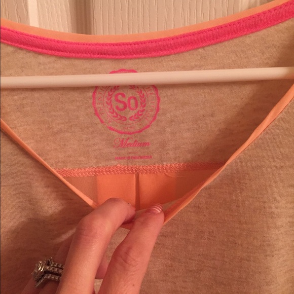 Chiffon back tee - Picture 2 of 3