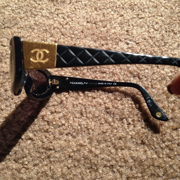 ❌SOLD❌GUCCI and CHANEL sunnies $90 for BOTH!!! - Picture 2 of 4