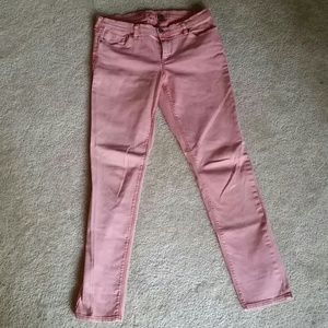Pink skinny jeans
