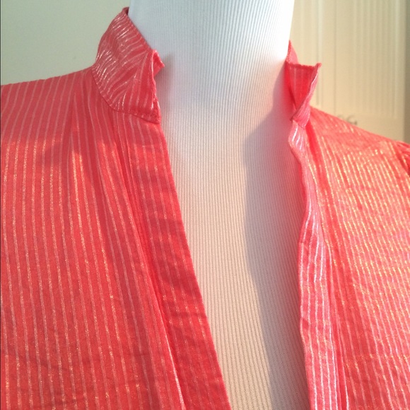 Coral Top with Metallic Sheen - Picture 4 of 4