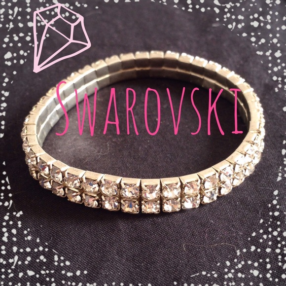 🎉HP3/9/15🎉 Swarovski Crystal Stretch Bracelet