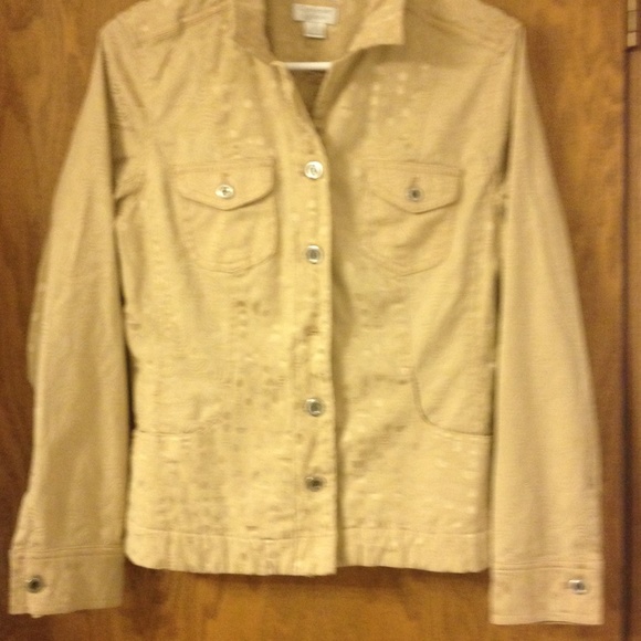 Blazer - Picture 1 of 2