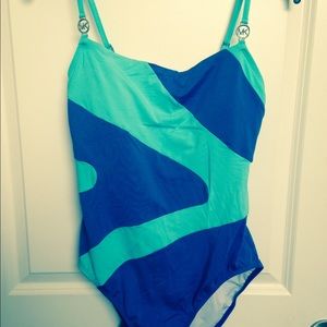 REDUCED! Michael Kors new w/o tags  swimsuit sz 14