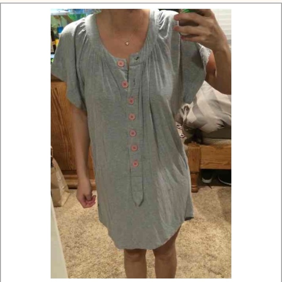grey tshirt dress