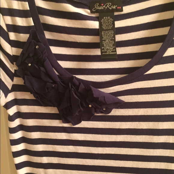 Striped top - Picture 2 of 3
