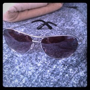 Jessica Simpson Sunglassss