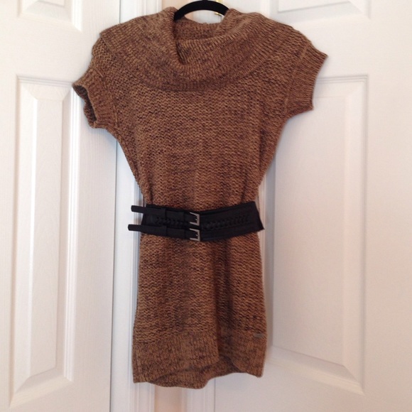 Guess sweater with removable belt