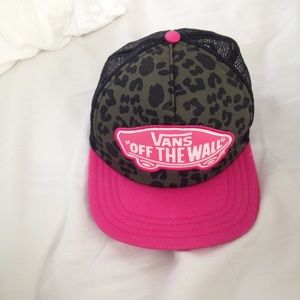 vans trucker SnapBack