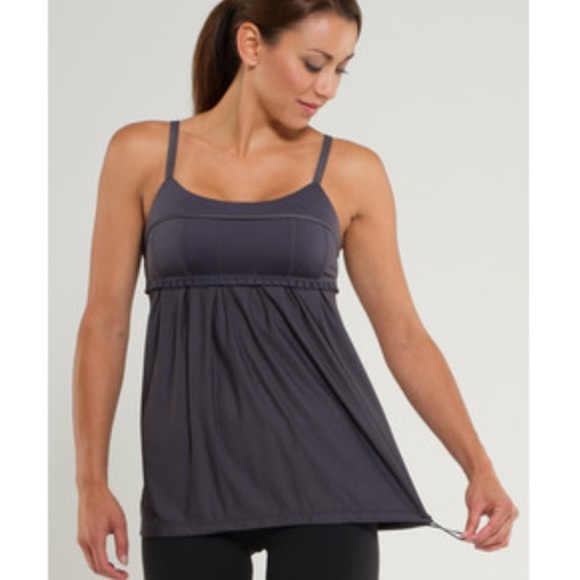 2 Lululemon Pritti Tanks