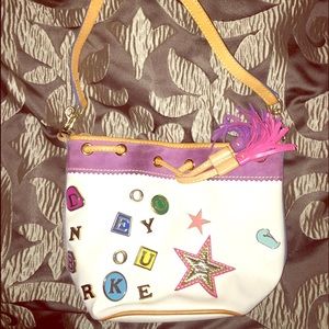 Dooney and Bourke Purse 💯 authentic