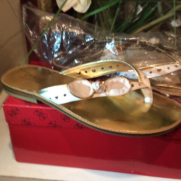 Guess by Marciano Sandal