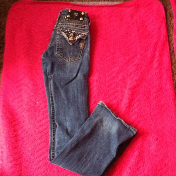 Miss me size 25 & they are flare 28$