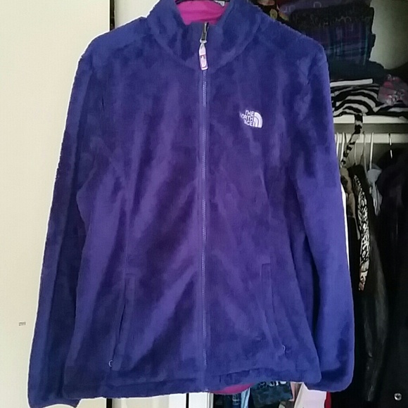 PURPLE NORTH FACE ZIP UP SWEATER