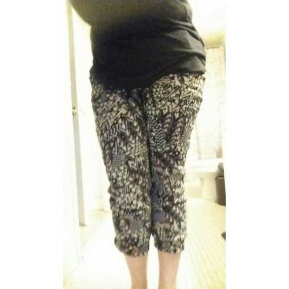 Joggerpatternedpants - Picture 4 of 4