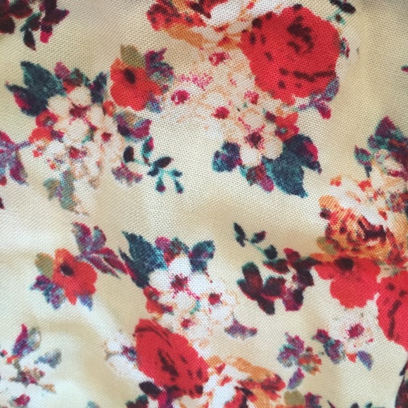🚫SOLD🚫 Forever 21 floral dress - Picture 3 of 4