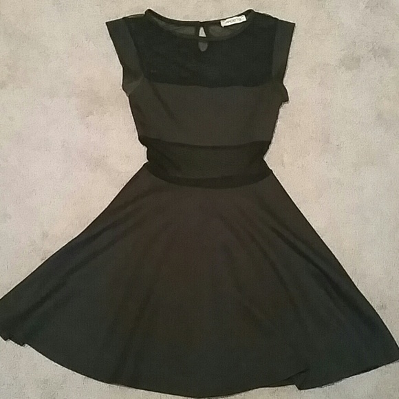 Arden B Sexy black dress - Picture 2 of 2