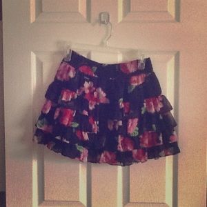 Hollister floral ruffled skirt