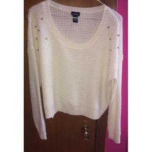 Rue 21 sweater