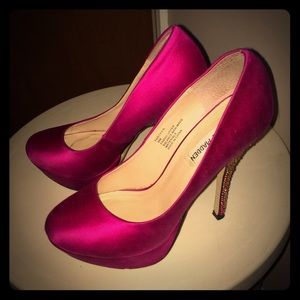 Steve Madden Pink Pumps
