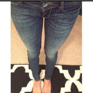 Dark wash skinny jeans