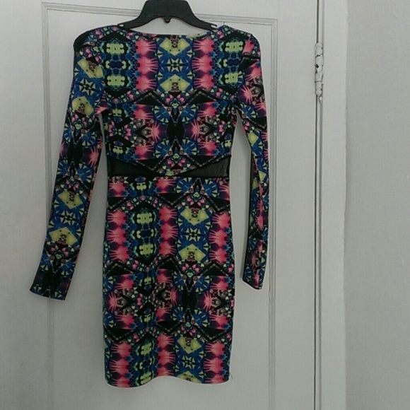 Dress - Picture 2 of 2