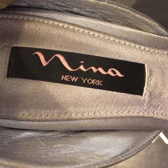Sliver Heels - Picture 3 of 3