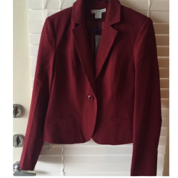Swoon Jackets & Blazers - Maroon blazer