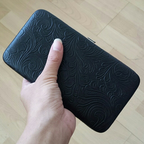 BNWT Cotton On Black Wallet Clutch