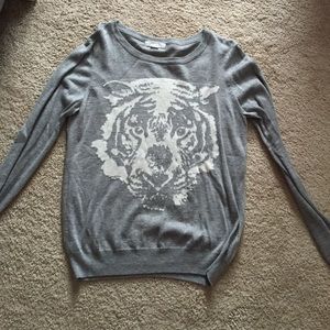Tiger sweater