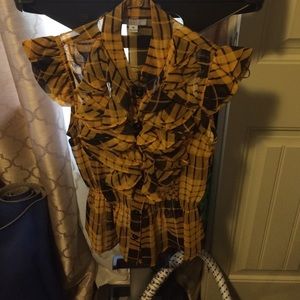 Short sleeve plaid sheer shirt