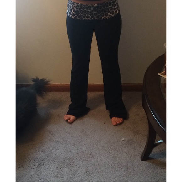 cheetah Victoria's Secret yoga pants