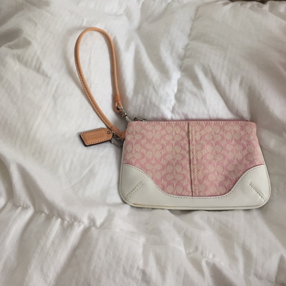 Coach wristlet - Picture 1 of 3
