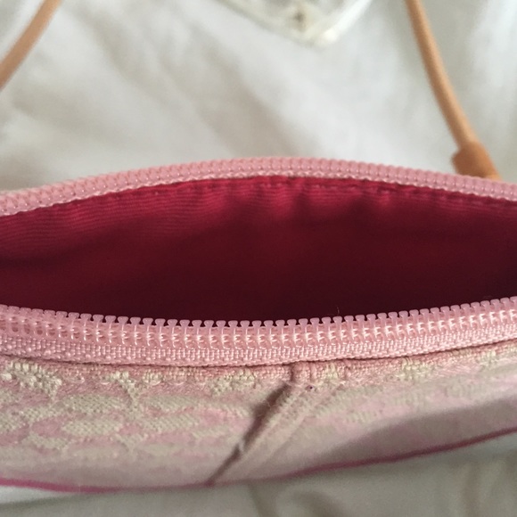 Coach wristlet - Picture 3 of 3