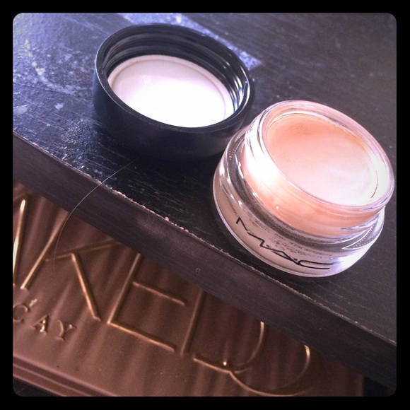 Mac paint pot