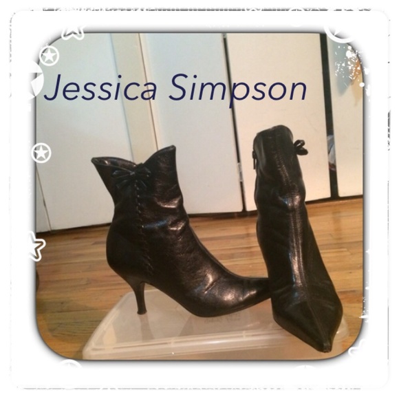 Black boots Jessica Simpson