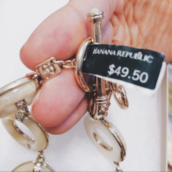 Banana Republic Jewelry Sale Br Circle Pave Necklace Poshmark