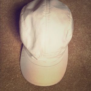 REDUCED Lululemon Running Hat METALLIAC✨
