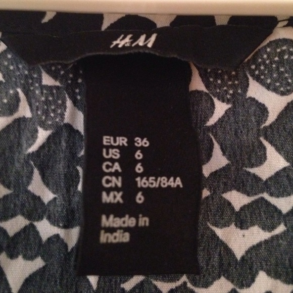 H&M dress - Picture 3 of 3