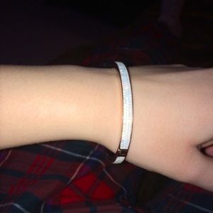 Henri Bendel crystal bracelet