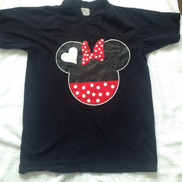 Minnie Mouse t shirt