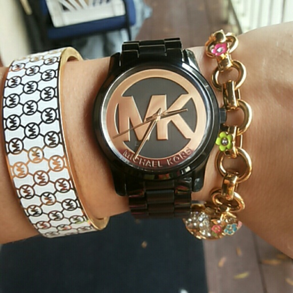 Michael Kors watch MINT